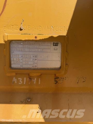 CAT  Citas sastāvdaļas