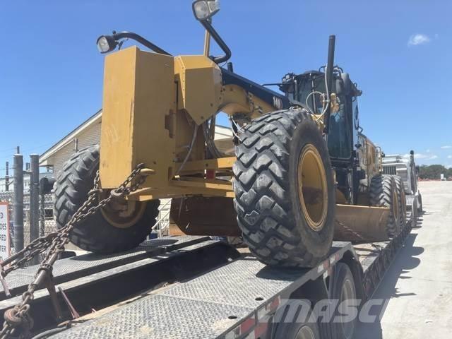 CAT 140 Greideri