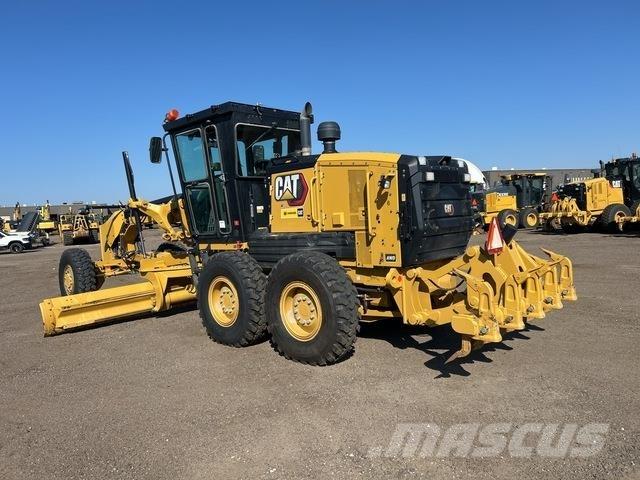 CAT 140 Greideri