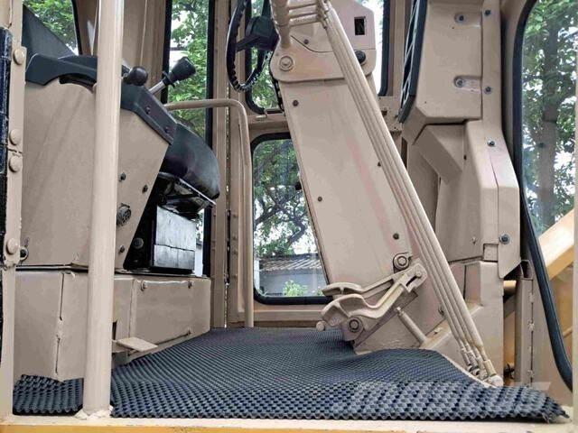 CAT 140H Greideri