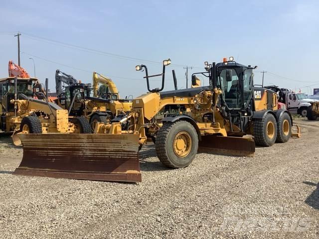 CAT 140M AWD Greideri