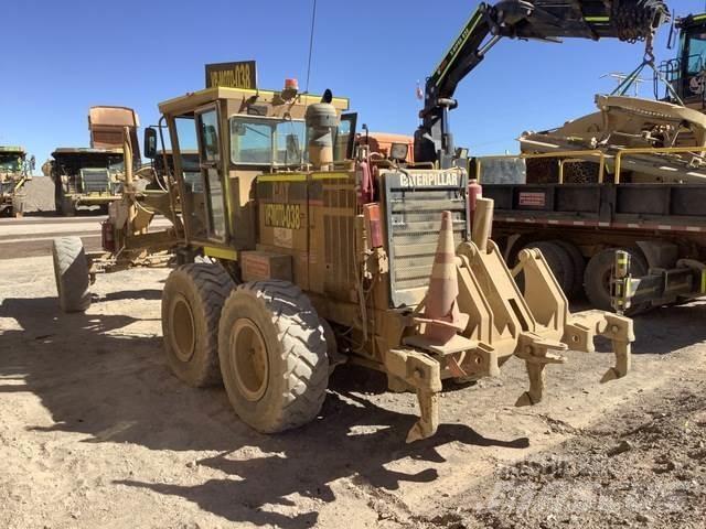 CAT 160H Greideri