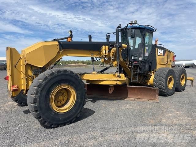 CAT 16M Greideri