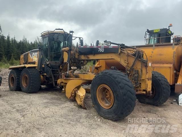 CAT 16M Greideri