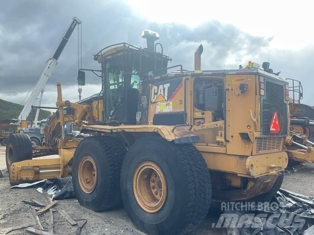 CAT 16M Greideri