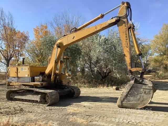 CAT 225 Kāpurķēžu ekskavatori