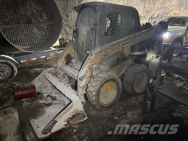 CAT 232D Lietoti riteņu kompaktiekrāvēji