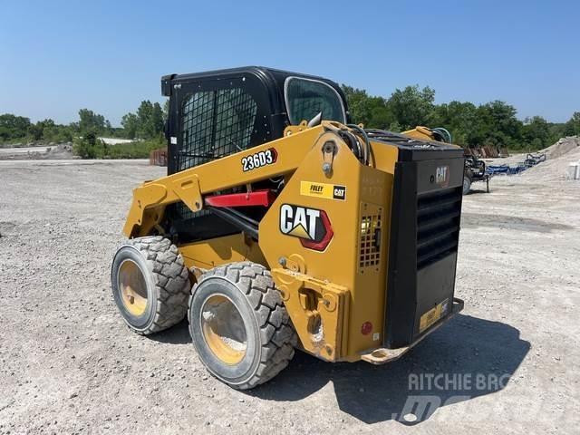 CAT 236D3 Lietoti riteņu kompaktiekrāvēji