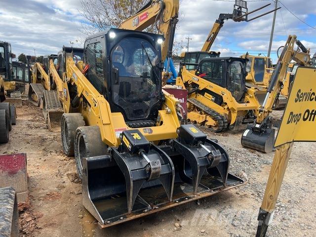 CAT 242D3 Lietoti riteņu kompaktiekrāvēji