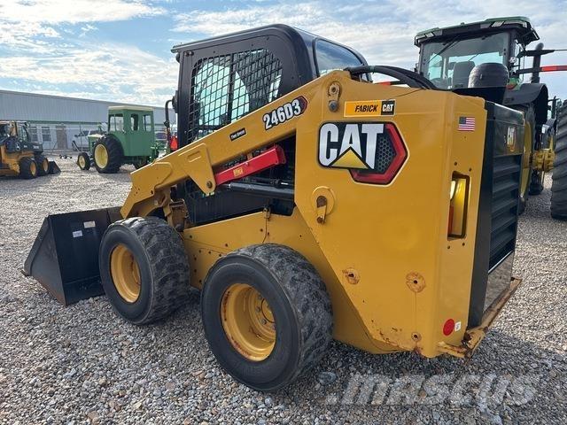 CAT 246D3 Lietoti riteņu kompaktiekrāvēji