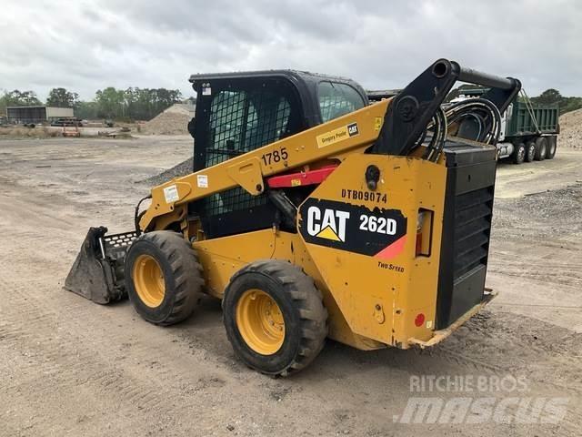 CAT 262D Lietoti riteņu kompaktiekrāvēji