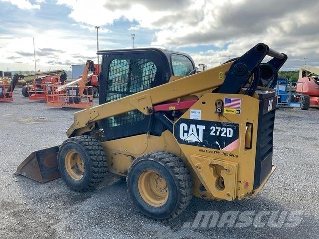 CAT 272D Lietoti riteņu kompaktiekrāvēji