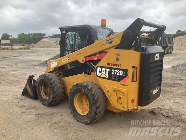 CAT 272D2 XHP Lietoti riteņu kompaktiekrāvēji