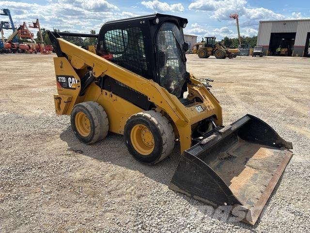 CAT 272D2 XHP Lietoti riteņu kompaktiekrāvēji