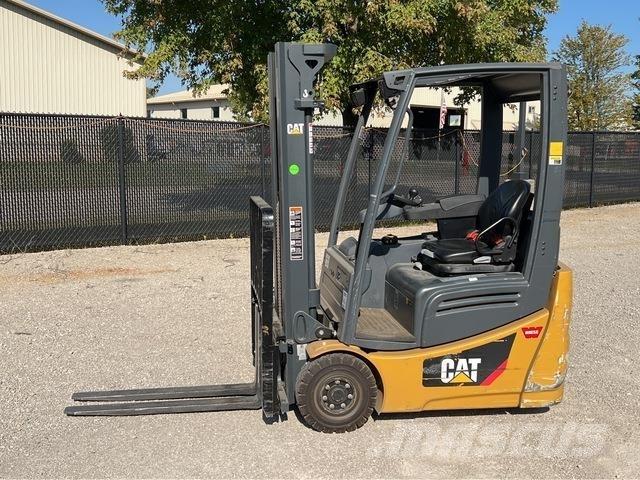 CAT 2ET2500 Elektriskie iekrāvēji
