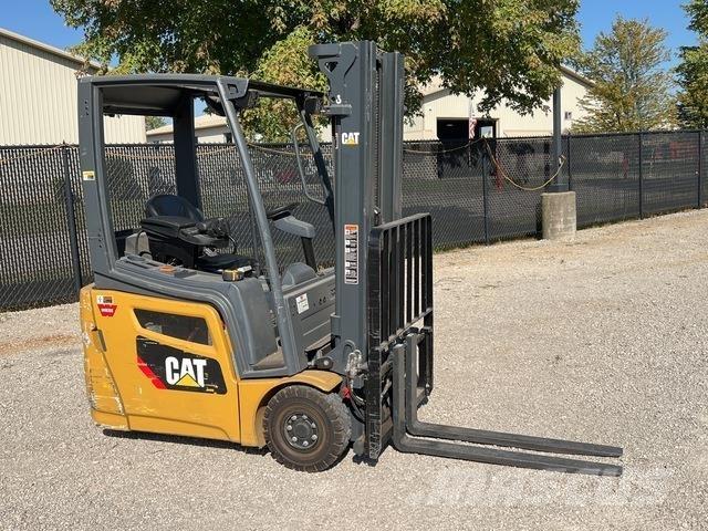 CAT 2ET2500 Elektriskie iekrāvēji