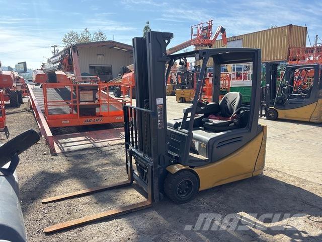 CAT 2ET4000 Elektriskie iekrāvēji