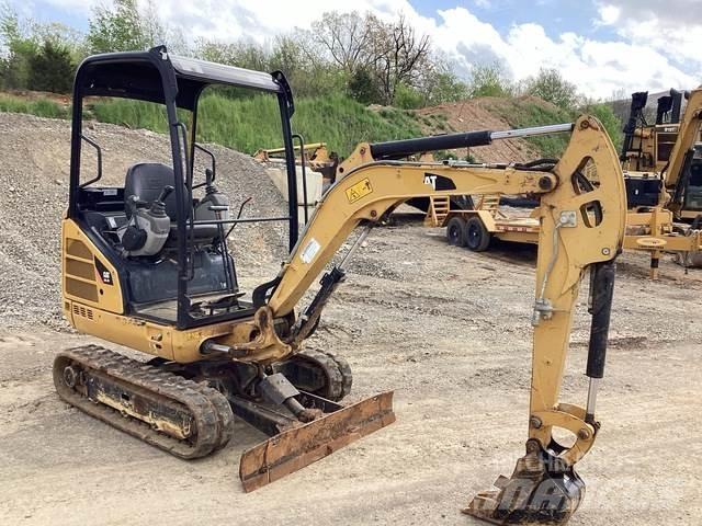 CAT 301.7D Kāpurķēžu ekskavatori