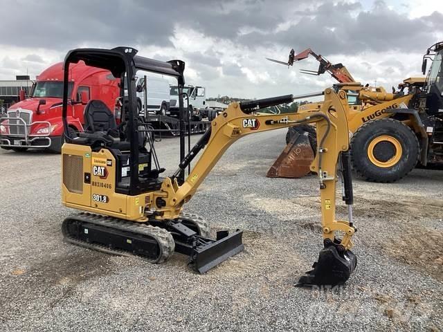 CAT 301.8 Kāpurķēžu ekskavatori