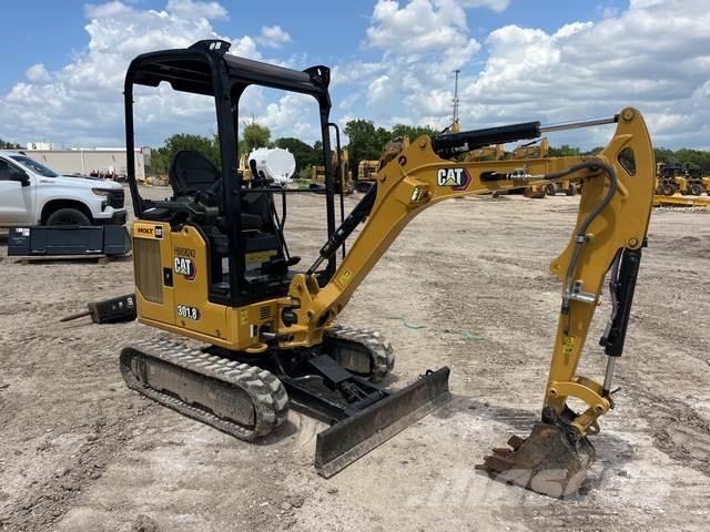 CAT 301.8 Kāpurķēžu ekskavatori