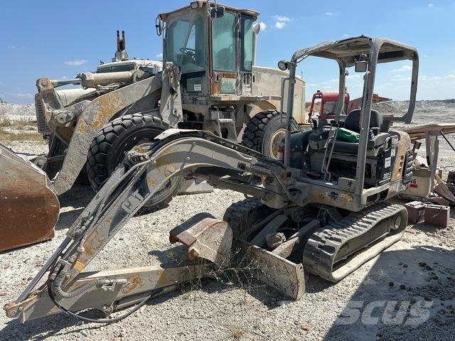CAT 302.5 Kāpurķēžu ekskavatori