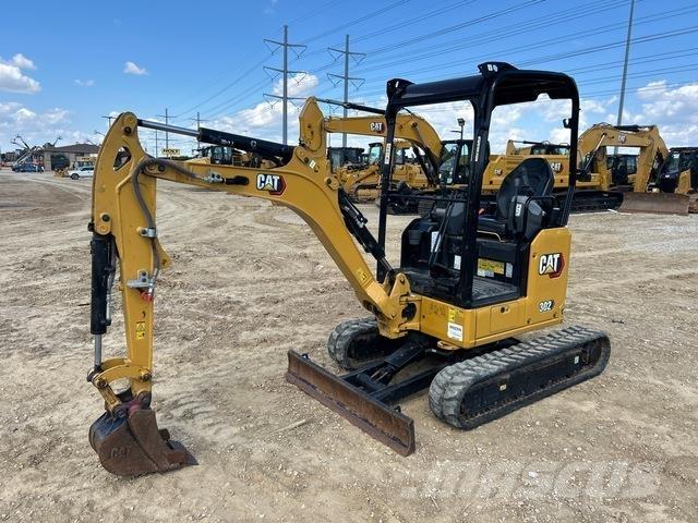 CAT 302CR Kāpurķēžu ekskavatori