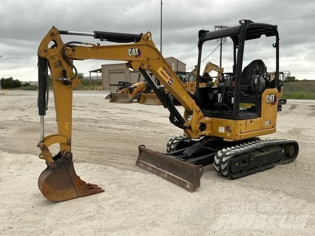 CAT 303 CR Kāpurķēžu ekskavatori