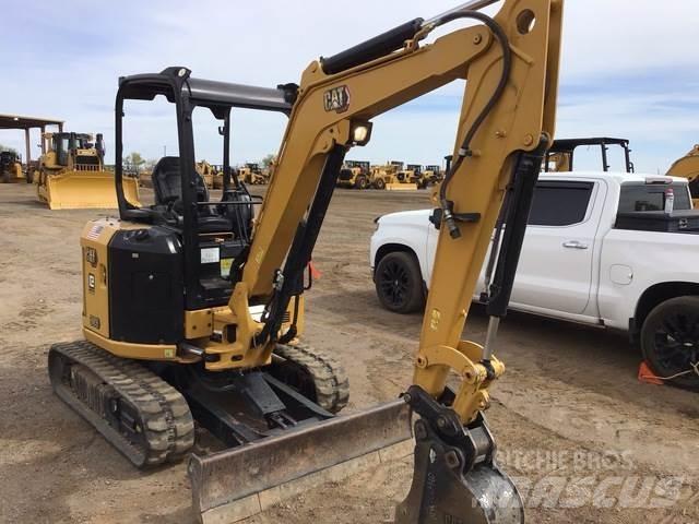 CAT 303 CR Kāpurķēžu ekskavatori