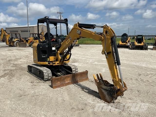 CAT 303 CR Kāpurķēžu ekskavatori