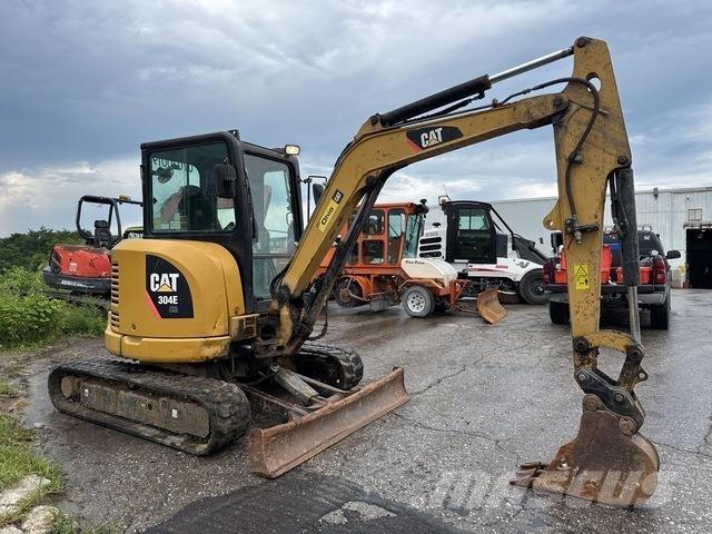 CAT 304E Kāpurķēžu ekskavatori