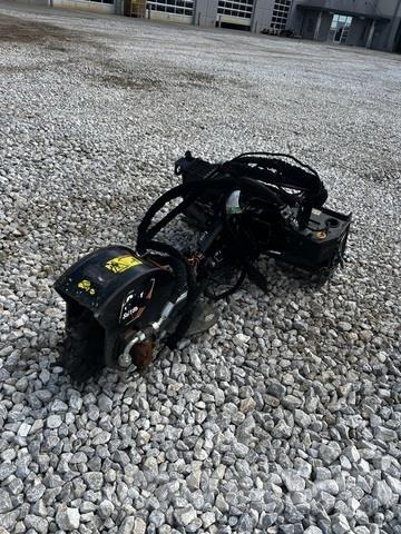 CAT 310-0580 Koku stumbru frēze