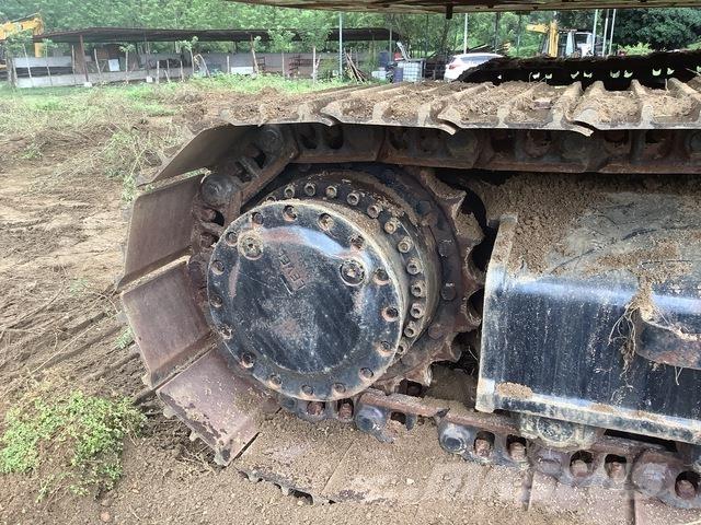 CAT 320 Kāpurķēžu ekskavatori