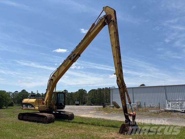 CAT 322CL Kāpurķēžu ekskavatori