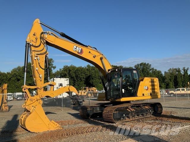 CAT 323 Kāpurķēžu ekskavatori
