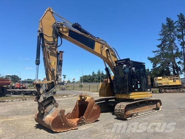 CAT 325FL CR Kāpurķēžu ekskavatori