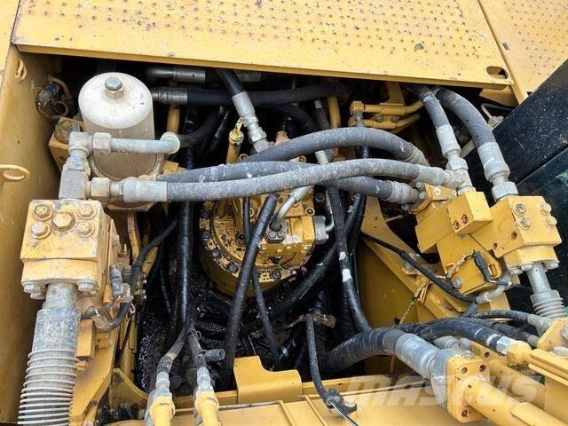 CAT 329DL Kāpurķēžu ekskavatori