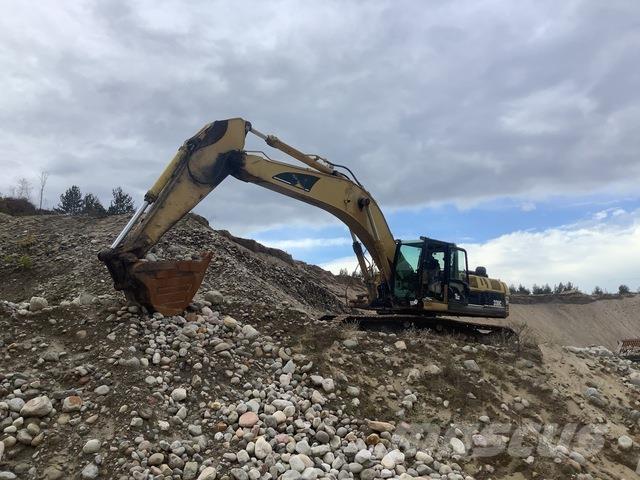 CAT 330C Kāpurķēžu ekskavatori