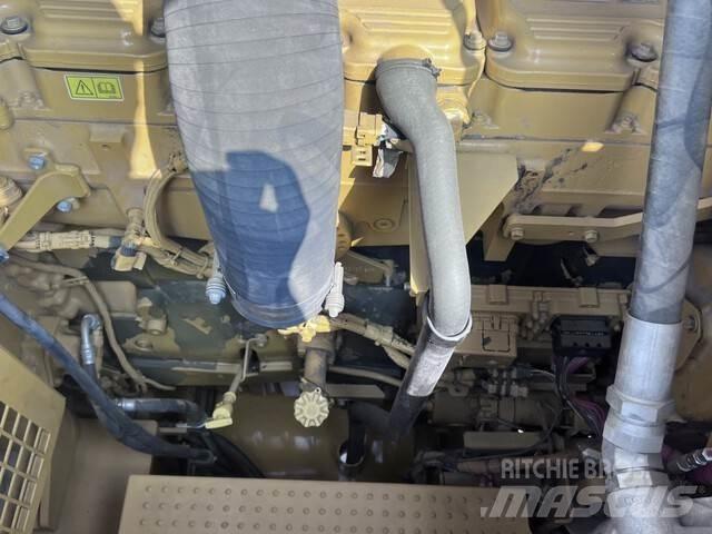 CAT 395 Kāpurķēžu ekskavatori