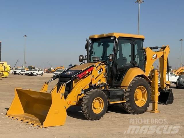 CAT 424 Ekskavatori-iekrāvēji