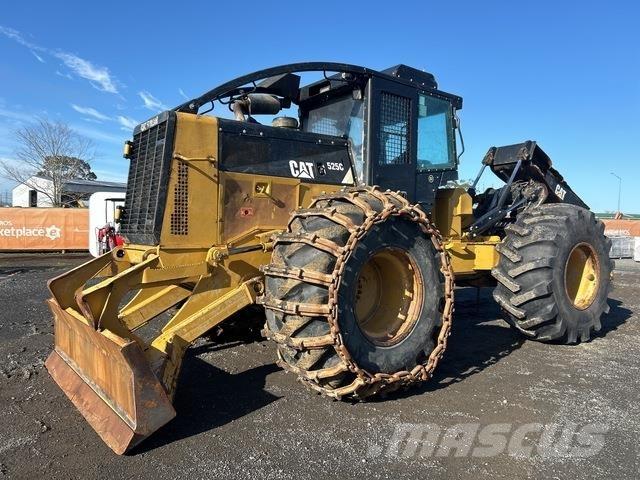 CAT 525C Šķeldotāji