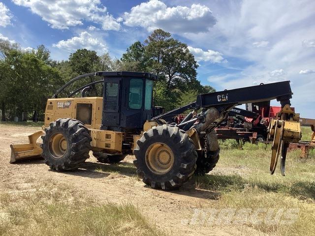 CAT 525D Šķeldotāji