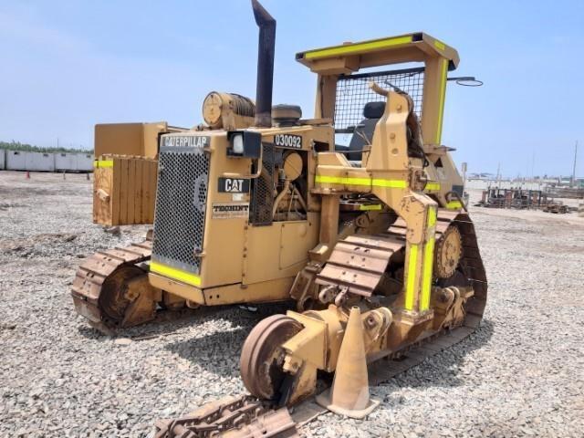 CAT 561H Cauruļvadu buldozeri