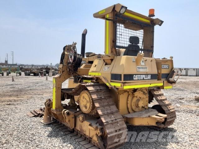 CAT 561H Cauruļvadu buldozeri