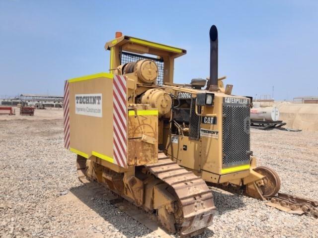 CAT 561H Cauruļvadu buldozeri