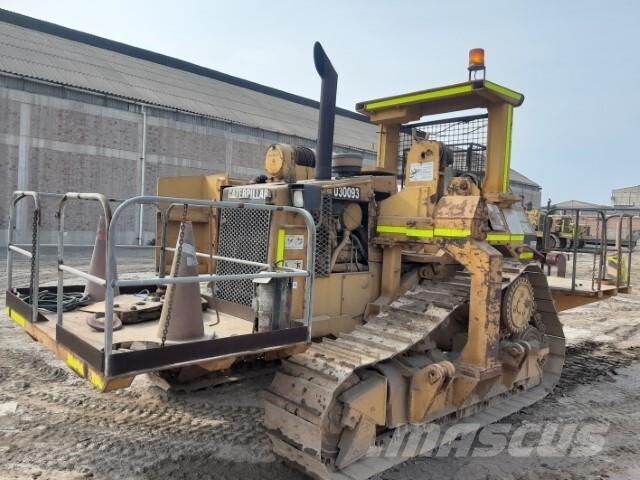 CAT 561H Cauruļvadu buldozeri