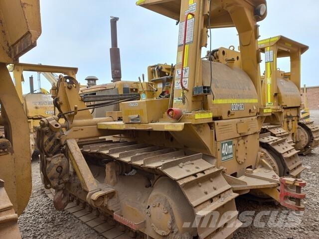 CAT 572E Cauruļvadu buldozeri