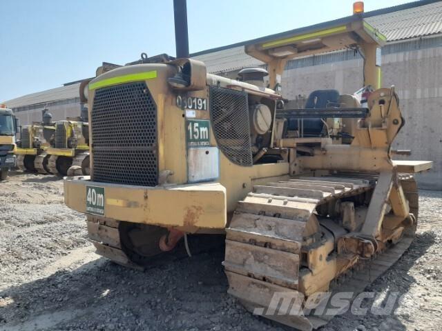 CAT 572F Cauruļvadu buldozeri