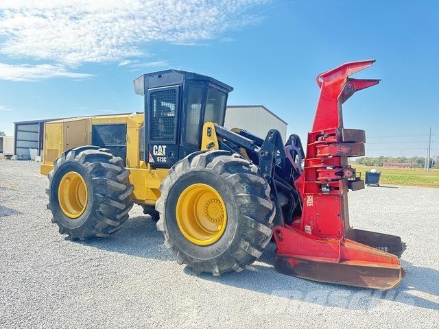 CAT 573C Zaru savācēji