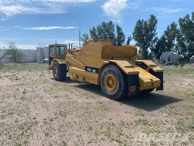 CAT 613B Skrēperi