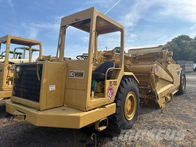 CAT 613B Skrēperi